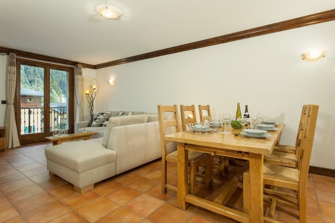 Apartment Kitson - Alpes Travel - Chamonix - Sleeps 6 المظهر الخارجي الصورة